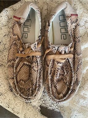 Hey Dude Snake-Print Wally Loafers in Pink/Beige and Brown